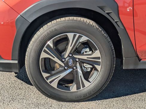 Used 2024 Subaru Crosstrek 2.0i Premium image 12