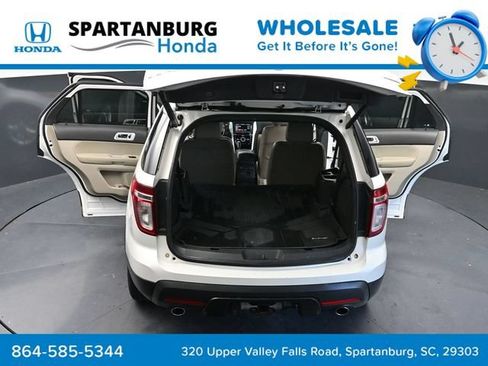 Used 2015 Ford Explorer Limited w/ Equipment Group 302A AWD/4WD image 49
