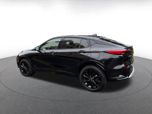 Used 2025 Buick Envista Sport Touring image 10