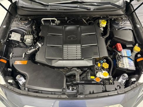 Used 2017 Subaru Legacy 3.6R Limited image 10