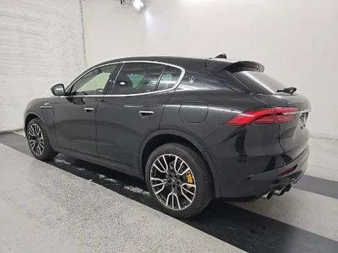 Used 2023 Maserati Grecale Modena AWD/4WD image 6