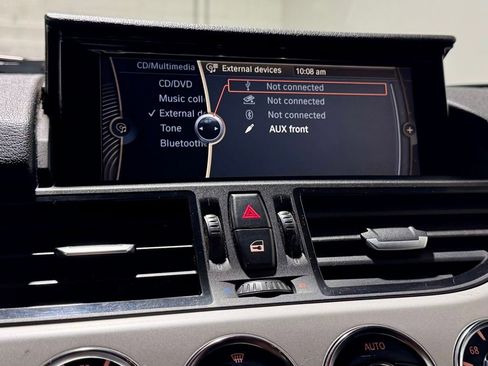 Used 2015 BMW Z4 sDrive28i image 18