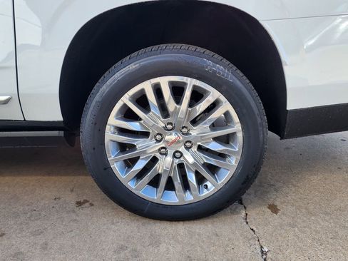 New 2026 GMC Yukon XL Denali w/ Sun & Power Step Package image 62