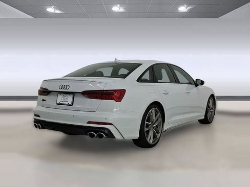 Used 2021 Audi S6 Prestige w/ Prestige Package image 9