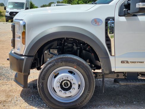 New 2026 Ford F550 4x4 Crew Cab Super Duty image 10