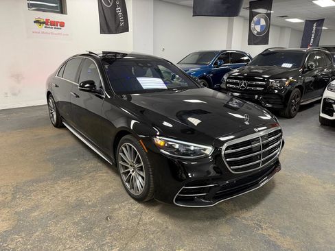 Used 2021 Mercedes-Benz S 580 4MATIC Sedan w/ AMG Line image 4