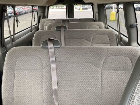 Certified 2024 Chevrolet Express 3500 LT w/ LT Preferred Equipment Group image 23