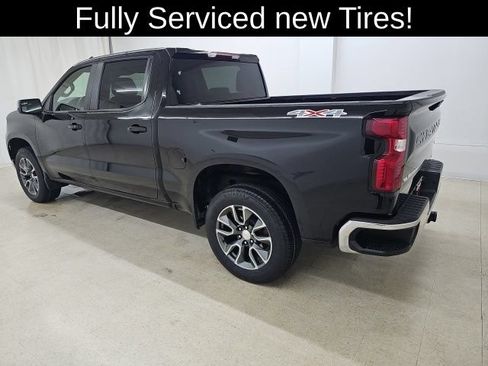 Used 2023 Chevrolet Silverado 1500 LT AWD/4WD image 16