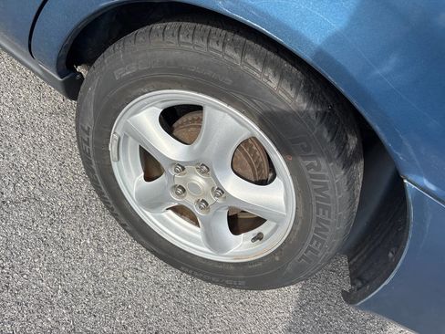 Used 2002 Ford Taurus SES image 14