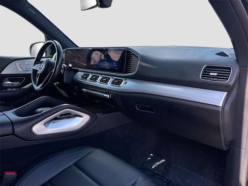 Used 2024 Mercedes-Benz GLE 350 4MATIC image 31
