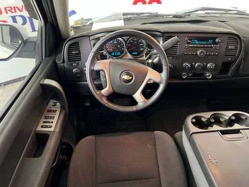 Used 2009 Chevrolet Silverado 1500 LT w/ Power Pack Plus AWD/4WD image 14