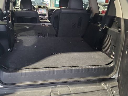 Used 2019 Lexus GX 460 Premium AWD/4WD image 4