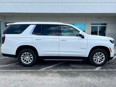 Used 2025 Chevrolet Tahoe LT image 2