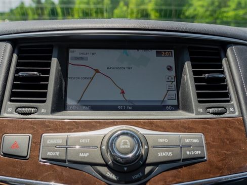 Used 2017 INFINITI QX80 4WD w/ Driver Assistance Package image 35