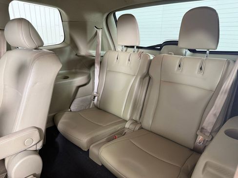 Used 2013 Toyota Highlander Limited image 24
