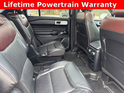 Used 2021 Ford Explorer Platinum w/ Equipment Group 601A image 23