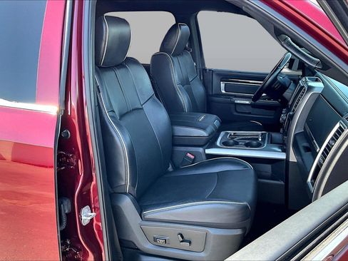 Used 2018 RAM 1500 Limited RWD image 7
