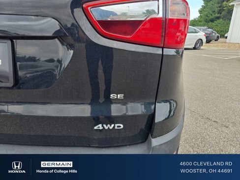 Used 2019 Ford EcoSport SE AWD/4WD image 9
