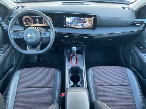 Used 2025 Nissan Kicks SR image 16