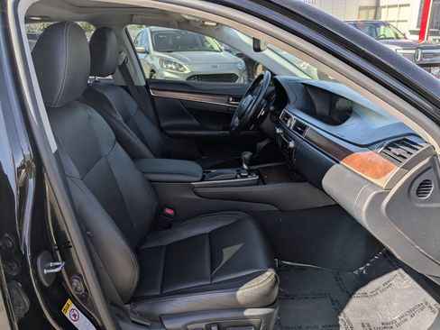Used 2015 Lexus GS 350 w/ Premium Package RWD image 32