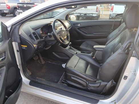 Used 2015 Kia Forte Koup EX w/ EX Premium Package image 10