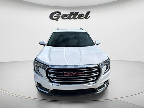 Used 2024 GMC Terrain SLT FWD image 3