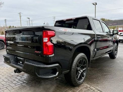 Used 2025 Chevrolet Silverado 1500 RST w/ Convenience Package II image 9