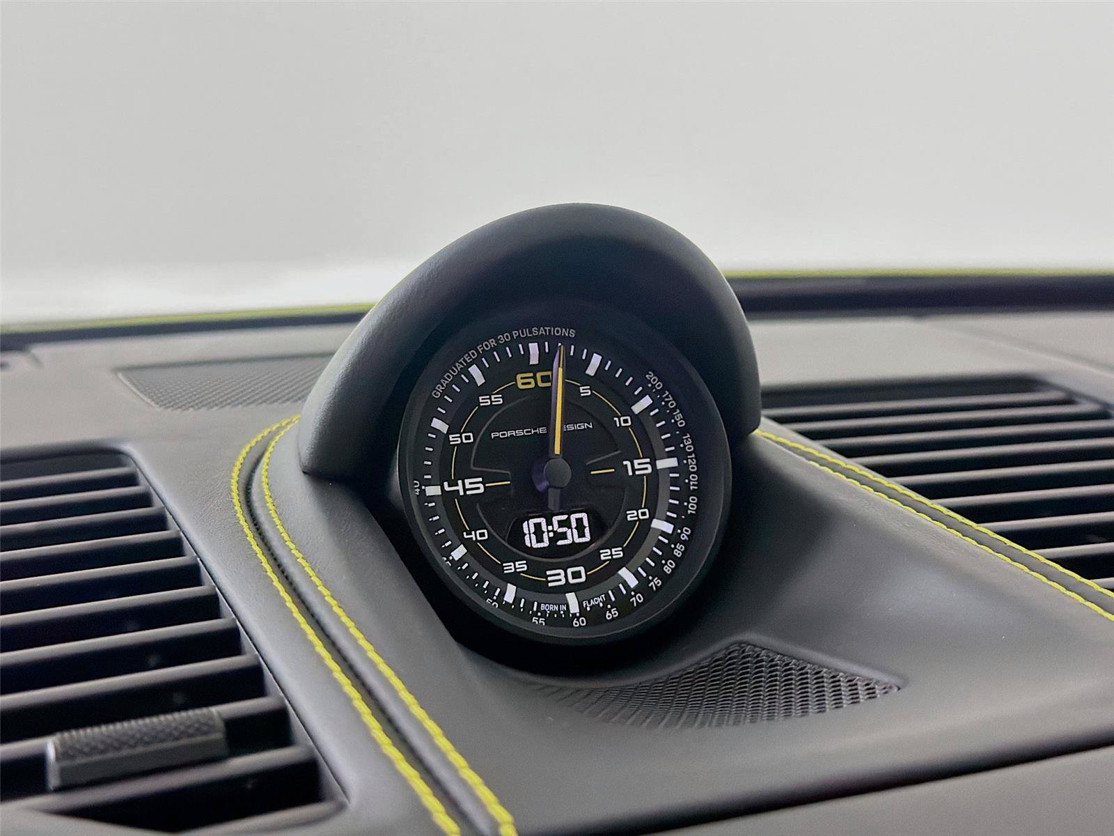 Used 2026 Porsche 911 GT3 RWD image 17
