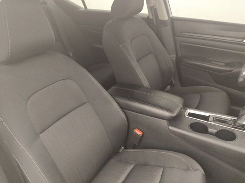 Used 2021 Nissan Altima 2.5 S FWD image 21