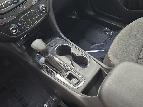 Used 2024 Chevrolet Equinox LT w/ LPO, Floor Liner Package image 27