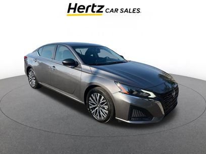 Used 2024 Nissan Altima 2.5 SV