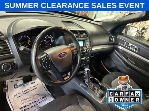 Used 2018 Ford Explorer XLT AWD/4WD image 14