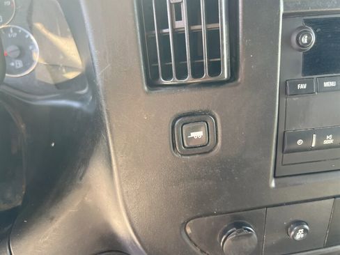 Used 2021 Chevrolet Express 2500 Cargo Van w/ Driver Convenience Package image 21