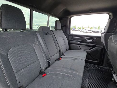 Used 2019 RAM 1500 Big Horn AWD/4WD image 14