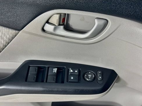 Used 2015 Honda Civic LX image 19