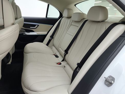 New 2027 Mercedes-Benz E 450 4MATIC Sedan image 11