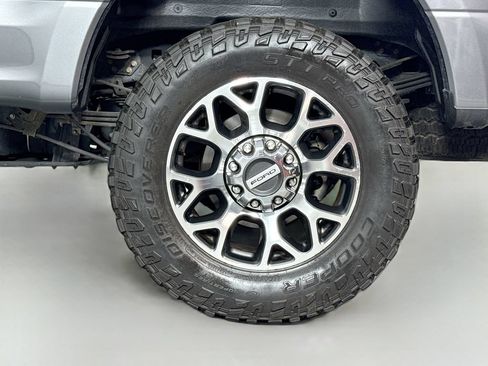 Used 2021 Ford F250 Lariat w/ Lariat Value Package AWD/4WD image 8