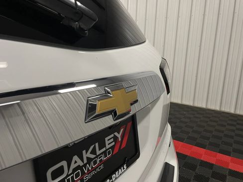 Used 2017 Chevrolet Traverse LT image 15