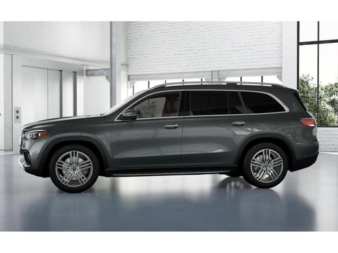 Certified 2026 Mercedes-Benz GLS 450 4MATIC image 35