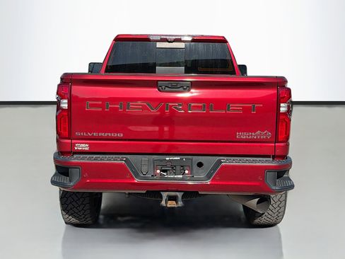 Used 2020 Chevrolet Silverado 2500 High Country w/ Z71 Off-Road Package image 4
