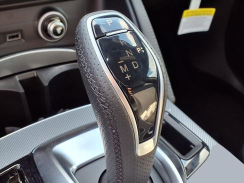 New 2025 Alfa Romeo Stelvio Sprint image 15