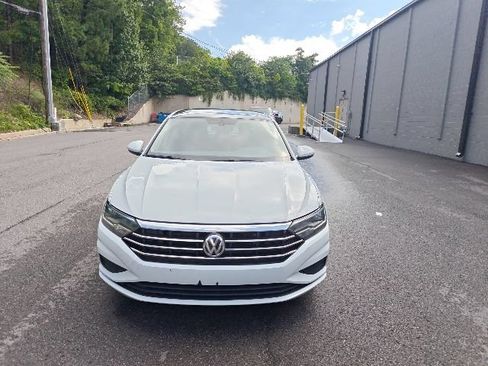 Used 2021 Volkswagen Jetta SE FWD image 7