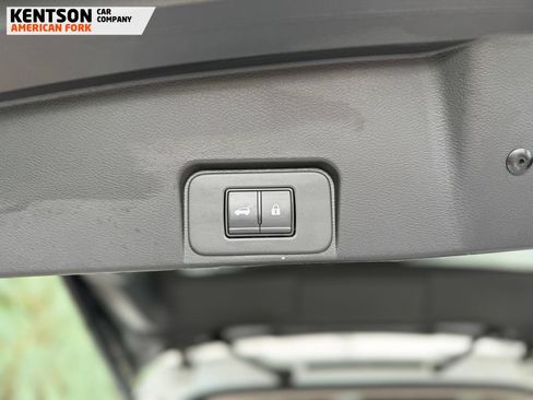 Used 2026 Nissan Rogue SL AWD/4WD image 27