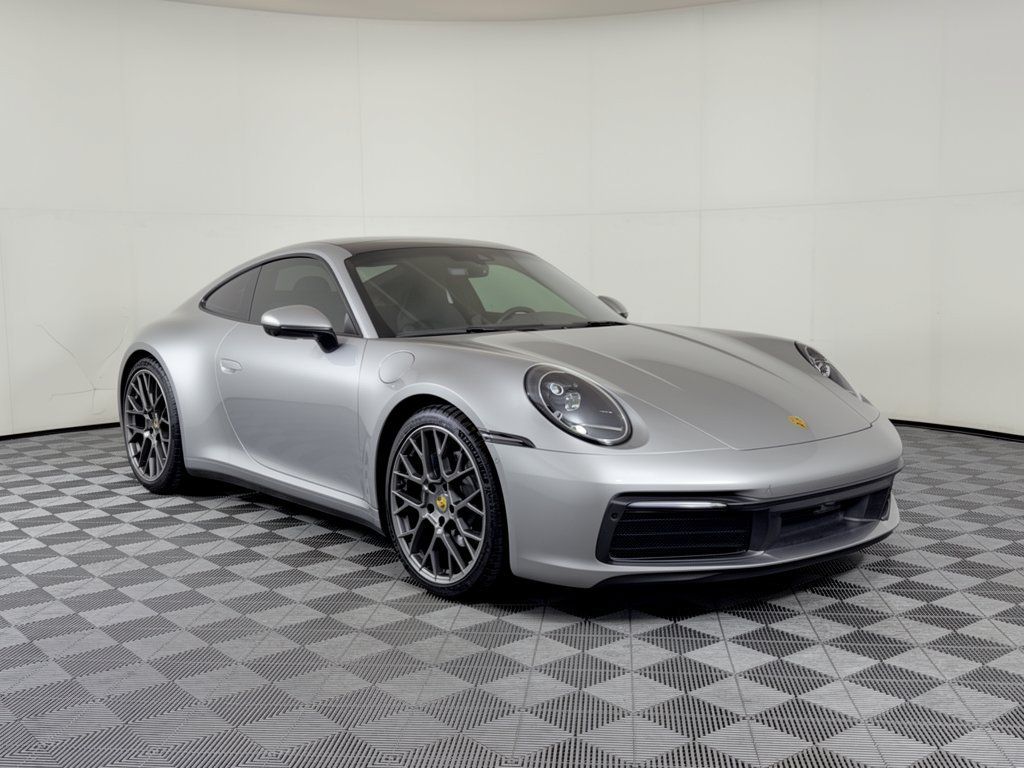 Certified 2024 Porsche 911 Carrera 4 AWD/4WD image 8