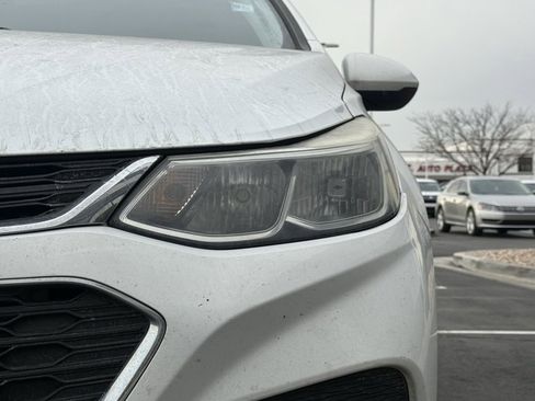 Used 2016 Chevrolet Cruze LS image 27