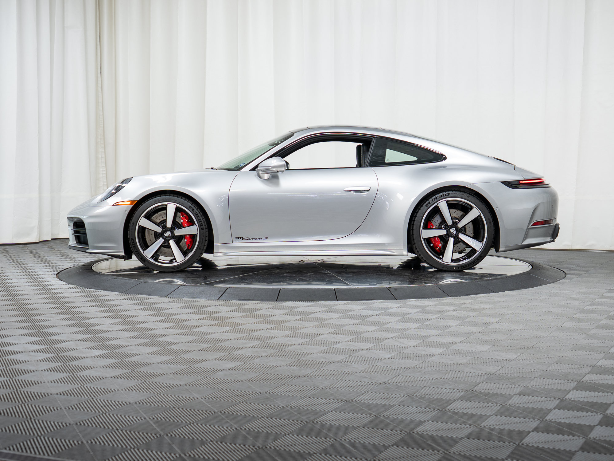 New 2026 Porsche 911 Carrera S RWD image 29