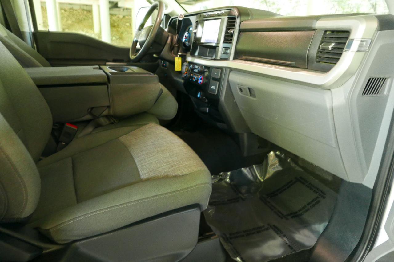 Used 2024 Ford F350 XLT AWD/4WD image 11