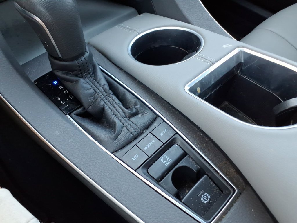 Used 2019 Toyota Avalon XLE w/ Moonroof Package FWD image 22