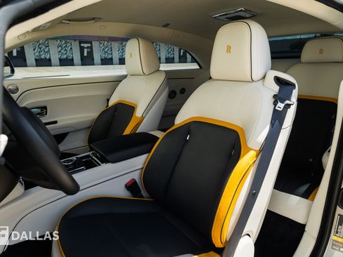 Used 2024 Rolls-Royce Spectre w/ Spectre Launch Package AWD/4WD image 5