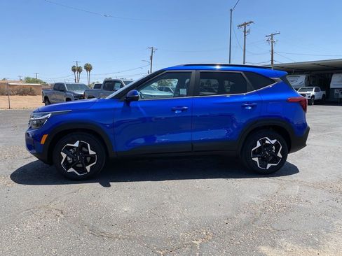 Used 2025 Kia Seltos S FWD image 3